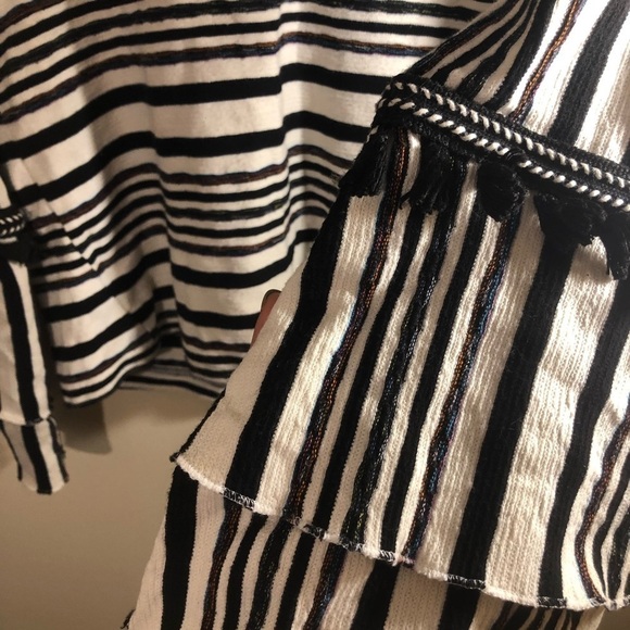 3/$25 🙌🏼 Moon River Striped Cotton Tassel Bell Sleeve Long Sleeve Large - Picture 5 of 8